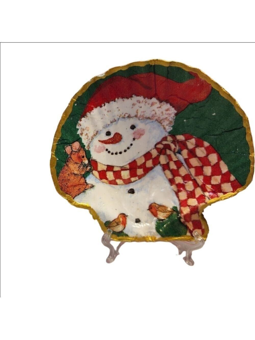 DECOUPAGE SCALLOPED FAN SHELL